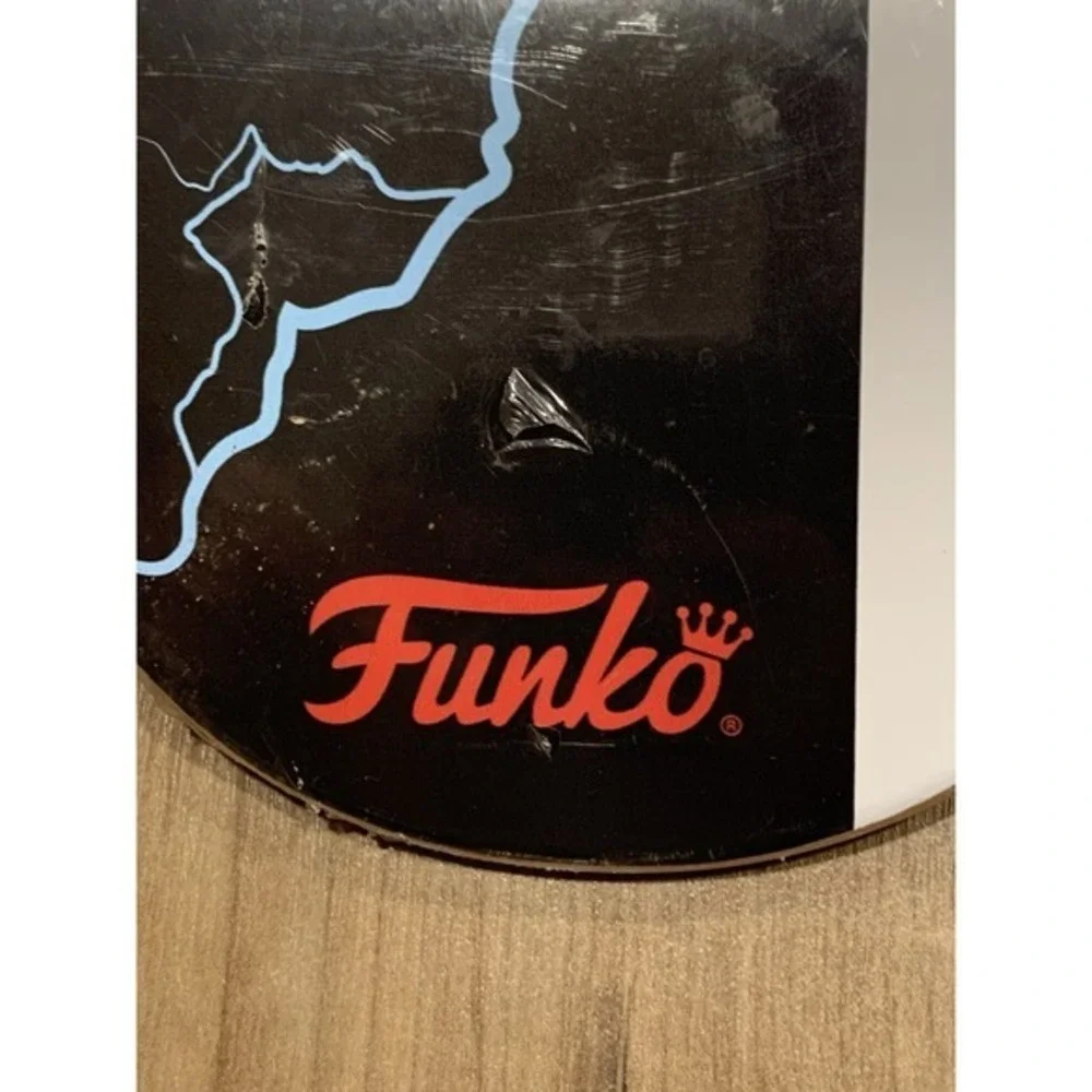Funko Pop 2022 Hot Topic Expo Exclusive NARUTO KAKASHI SKATEBOARD Rare Error‎
